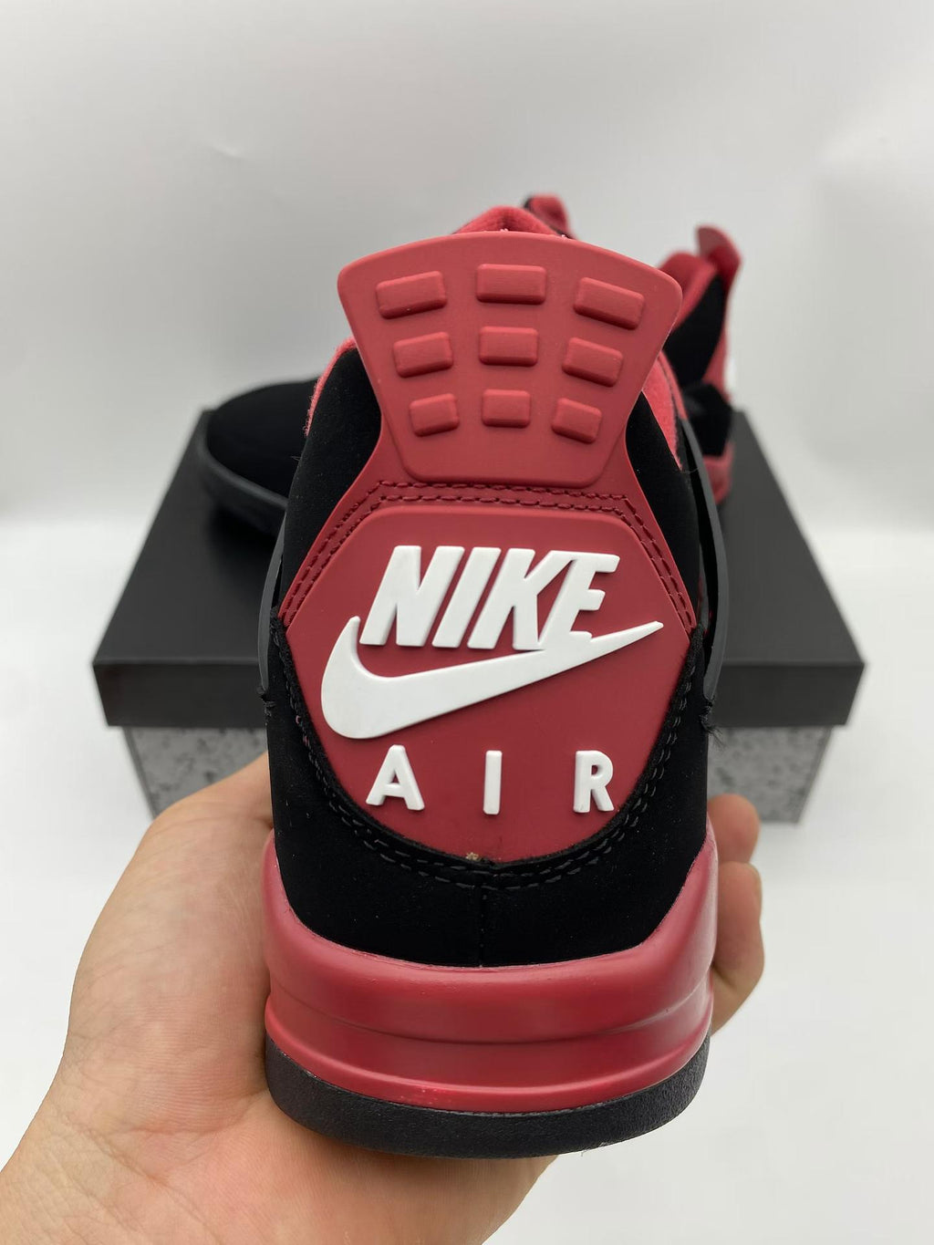 Air Jordan 4 Retro 'Red Thunder' CT8527-016