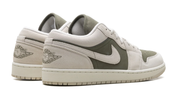 Air Jordan 1 Low SE 'Medium Olive' | HV4089-201